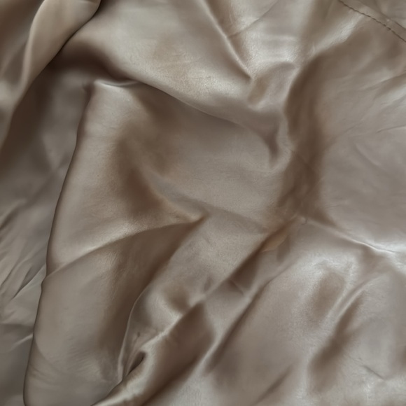 Cami NYC Jackie Top in MAUVE - Picture 5 of 5